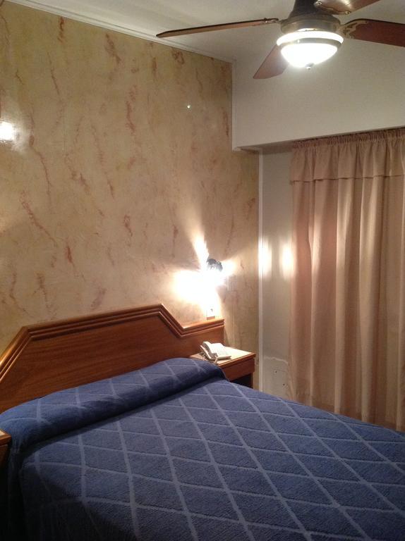 Mitre Hotel 2*